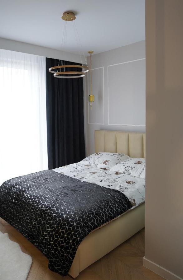 Apartamenty Metro Targowek 27 Warszawa Exteriör bild