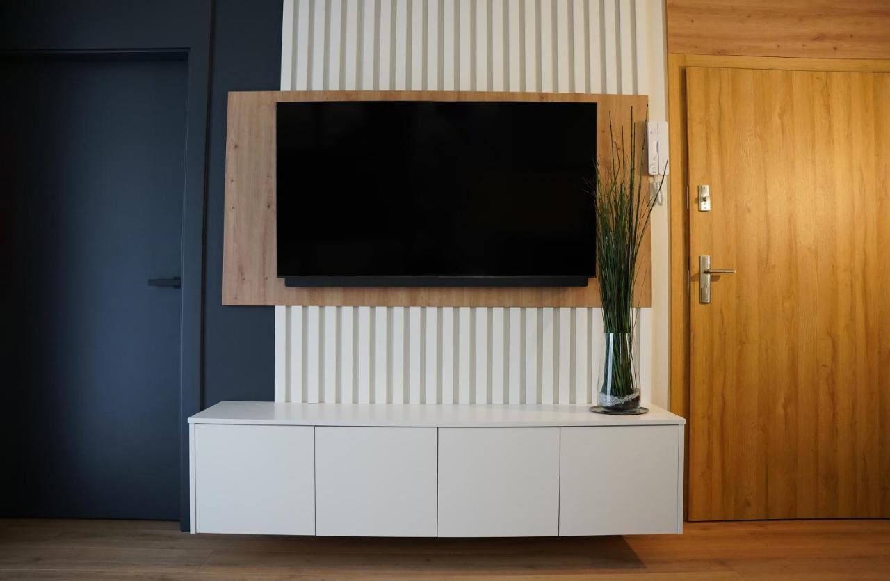 Apartamenty Metro Targowek 27 Warszawa Exteriör bild